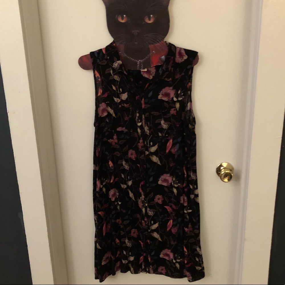 Sleeveless Floral Top/Dress